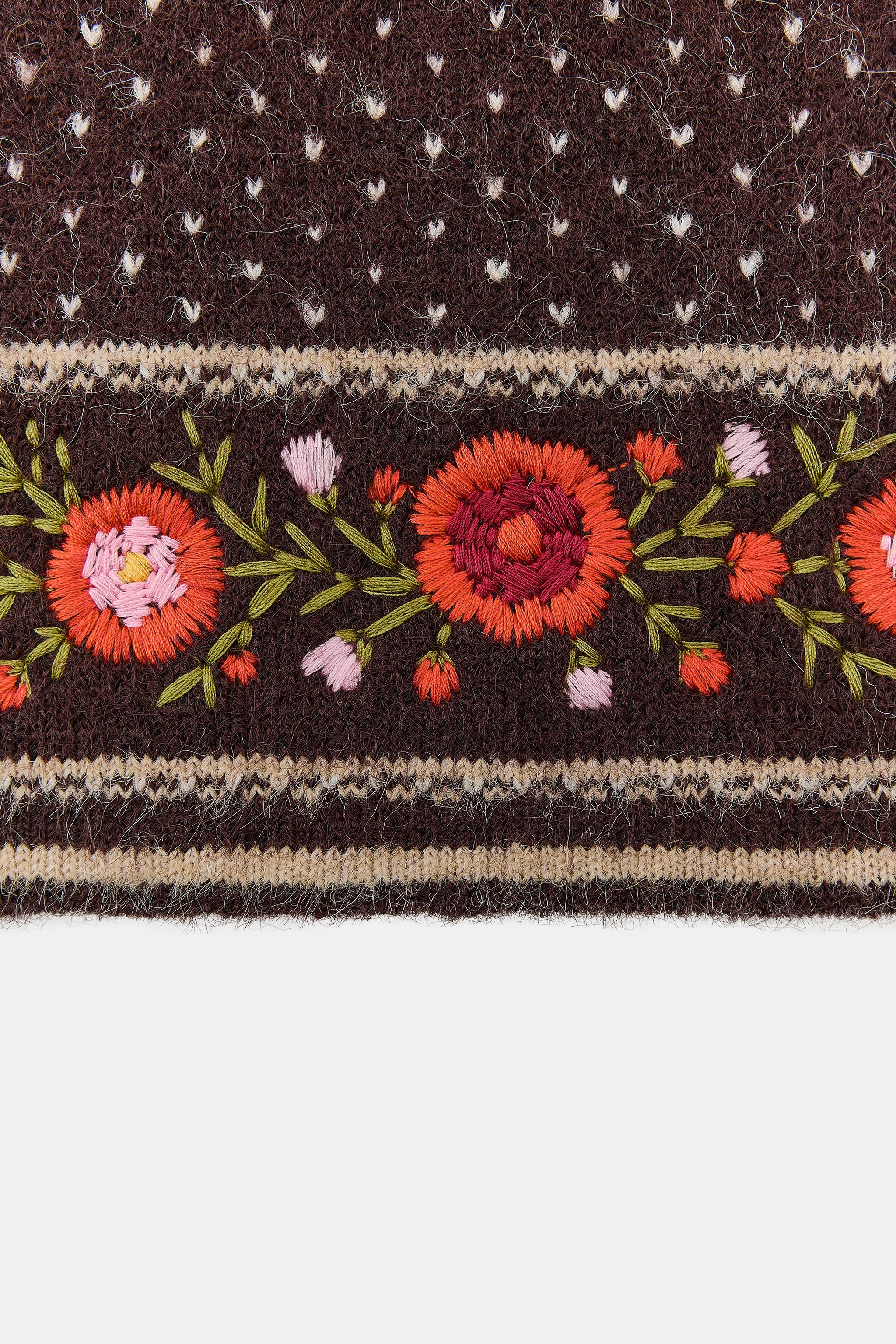 POLKA DOT FLORAL EMBROIDERED BEANIE